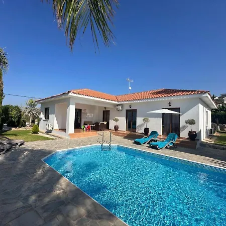 Villa Bananorama